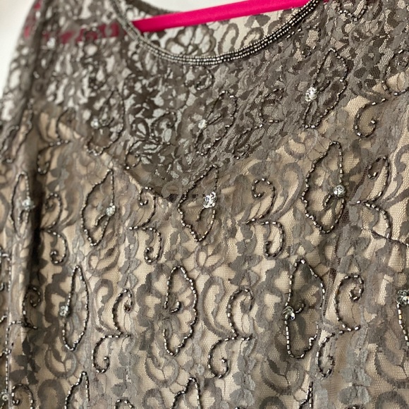 Pisarro Nights Dress - Picture 2 of 4